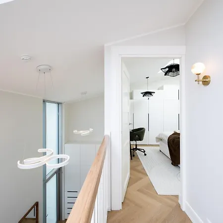 Appartement Rare - Private House In Center, Sauna & Loft