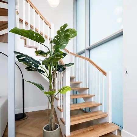 Appartement Rare - Private House In Center, Sauna & Loft