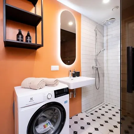 Appartement Rare - Private House In Center, Sauna & Loft *